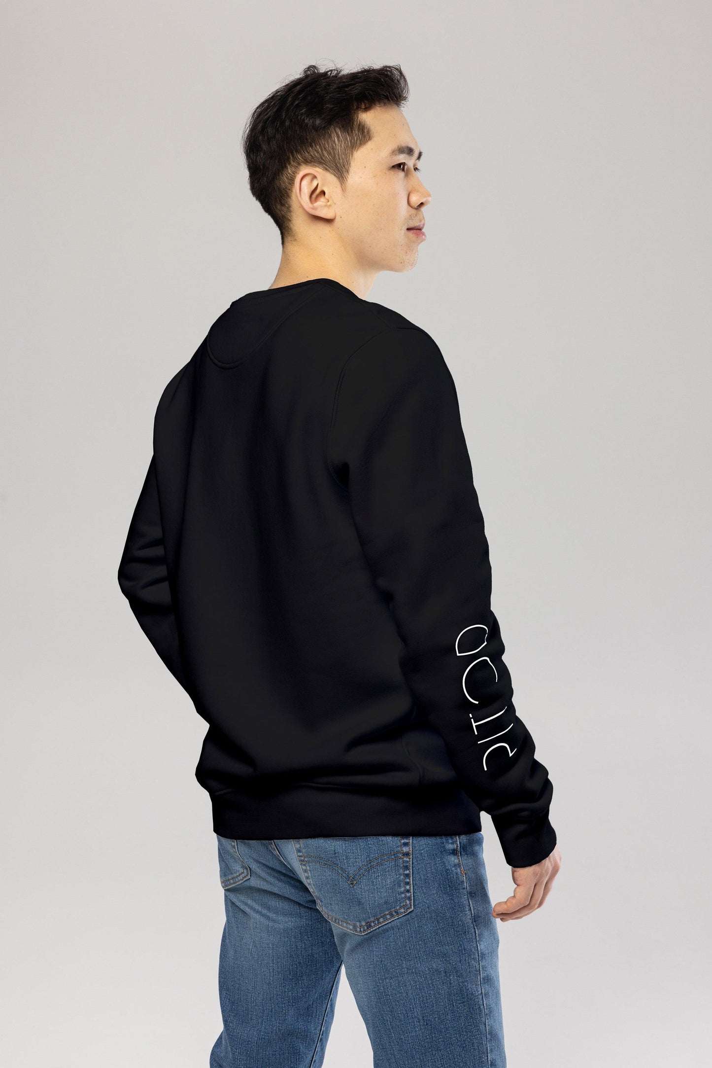 Pitod Sleeve Sweatshirt