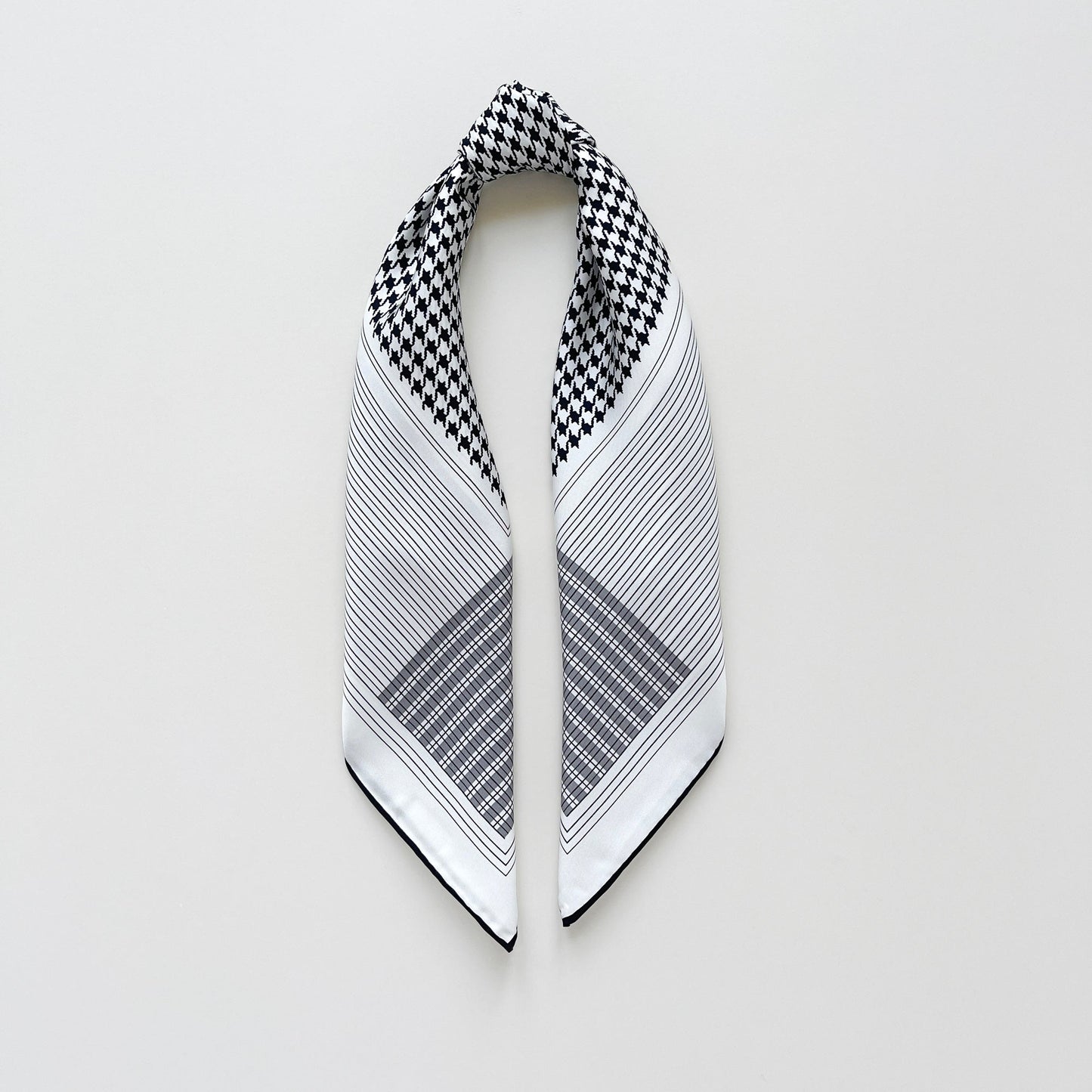 Classic Houndstooth Silk Square Scarf - 65cm Hand-rolled Bandana Scarf
